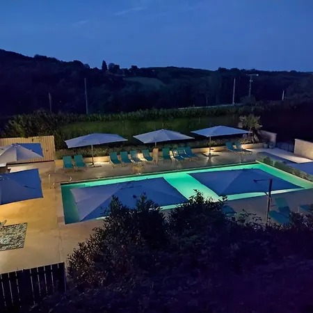 Les Bernardies Vakantiehuis *